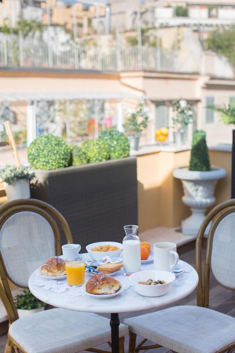 Relais Monti Pensión 3*